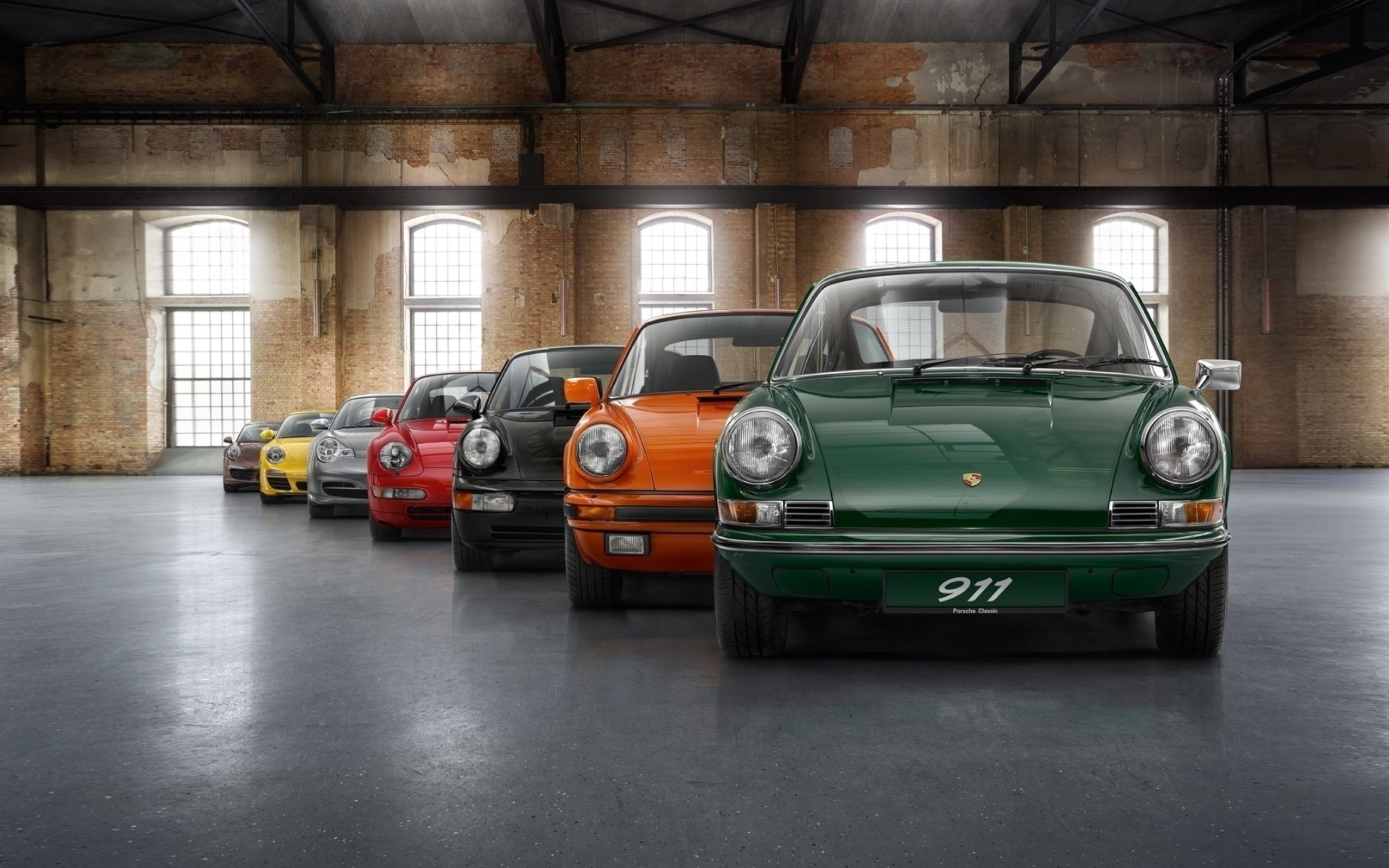 Fondo de pantalla Porsche 911 Vintage Cars in Museum 2560x1600