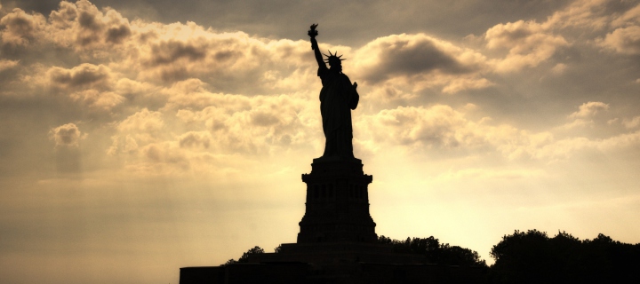 Das Statue Of Liberty In United States Of America Wallpaper 720x320