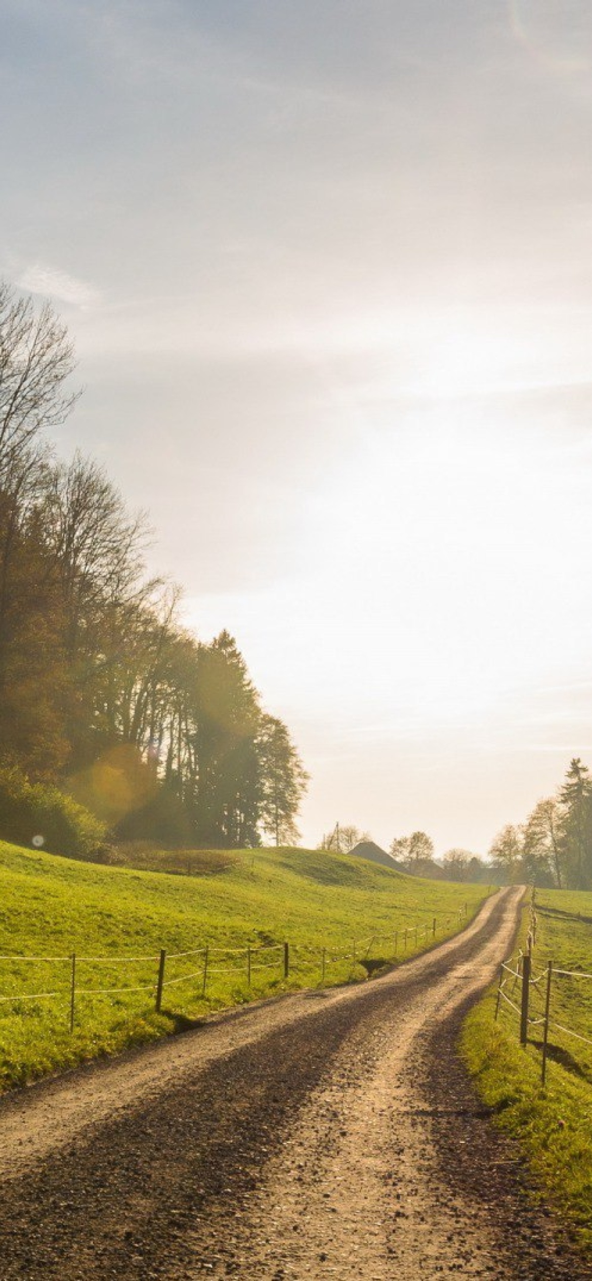 Sfondi Village Landscape 1170x2532