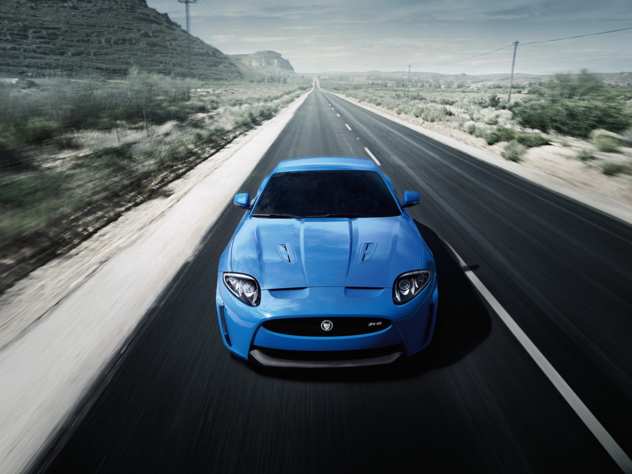 Обои Blue Jaguar XKR 1280x960