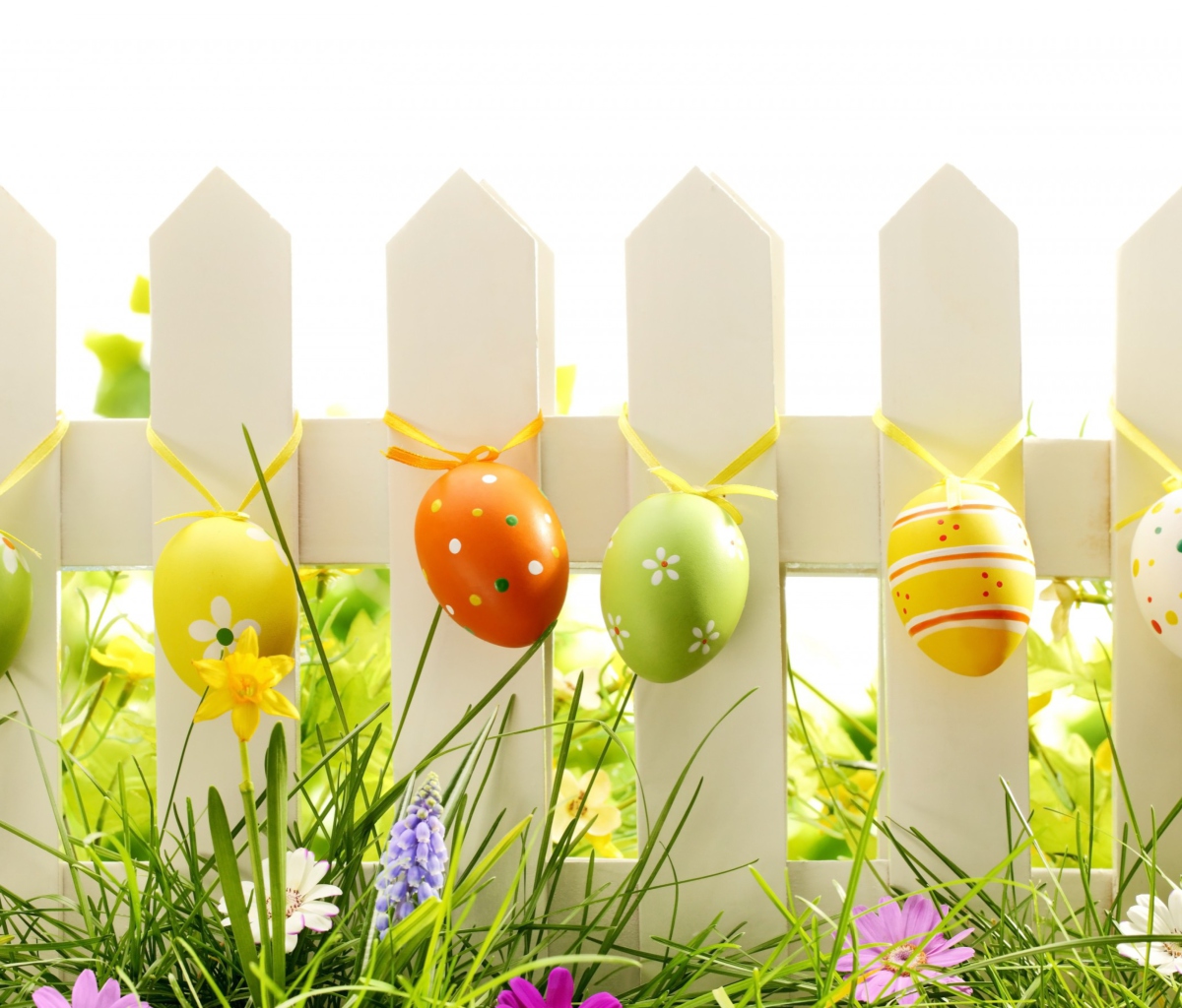 Screenshot №1 pro téma Easter Fence 1200x1024