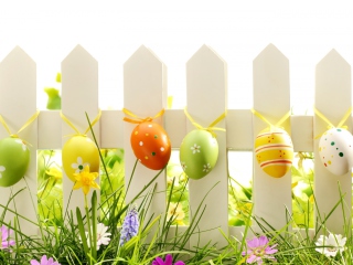 Easter Fence wallpaper 320x240