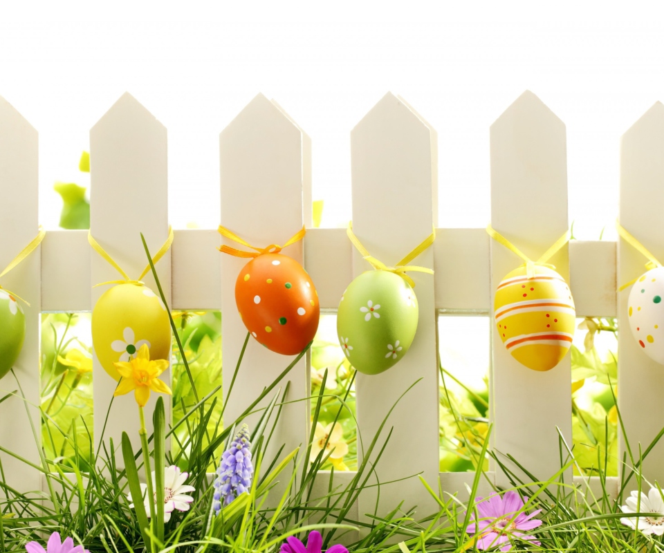 Das Easter Fence Wallpaper 960x800