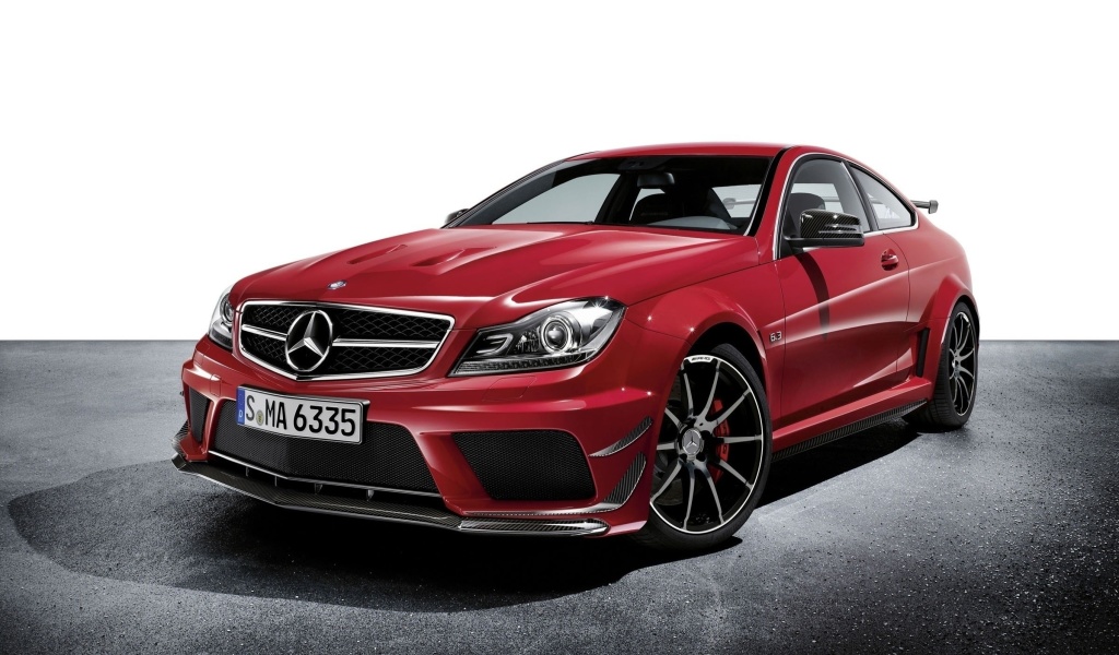 Mercedes C63 AMG Coupe wallpaper 1024x600