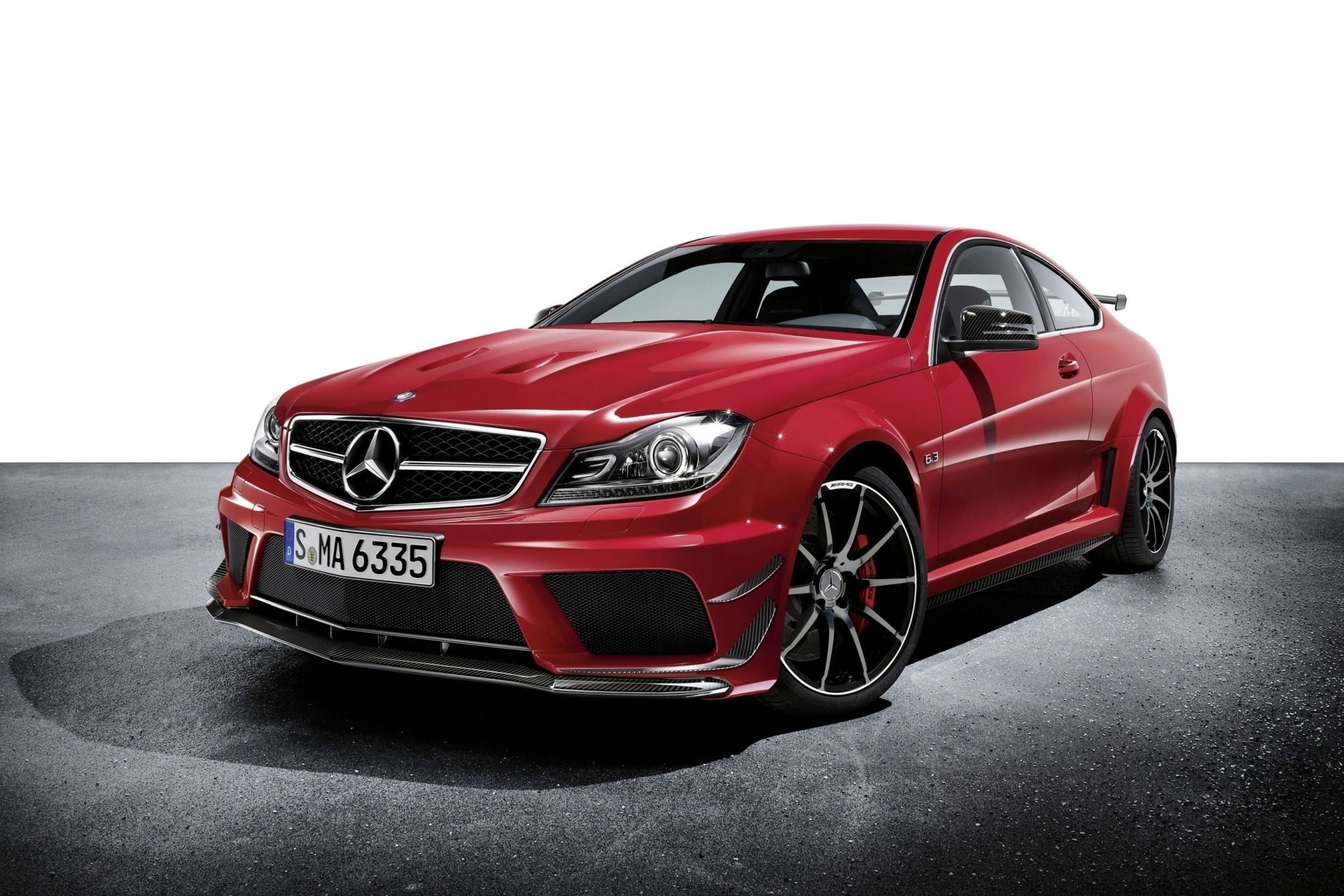 Mercedes C63 AMG Coupe wallpaper 2880x1920