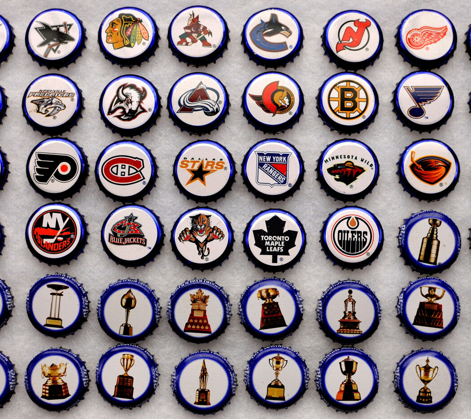 Обои Bottle caps with NHL Teams Logo 960x854