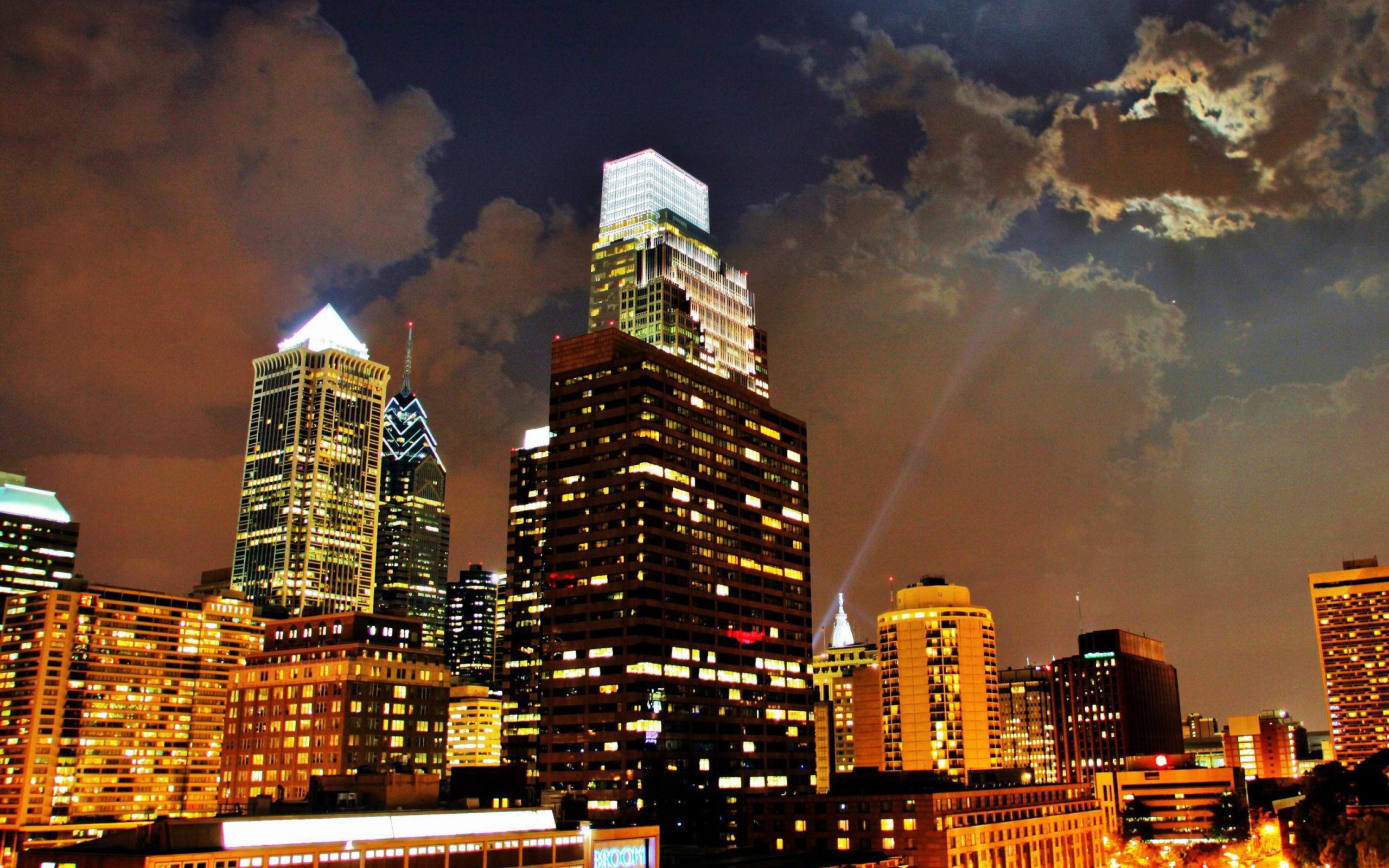 Fondo de pantalla Philadelphia Night Skyline in USA 2560x1600