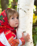 Das Little Russian Girl And Birch Tree Wallpaper 128x160