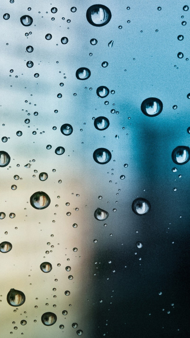 Обои Rain Drop Window 640x1136
