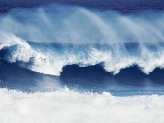 Fondo de pantalla Big Blue Waves 320x240