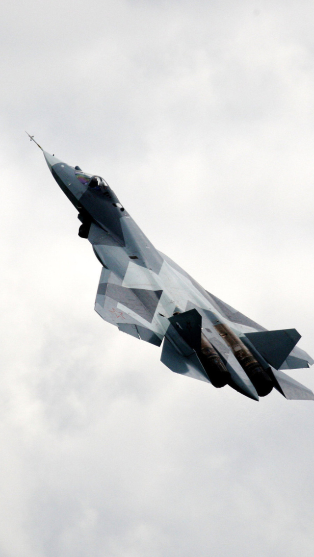 Sfondi Amazing Russian Fighter Jet 640x1136