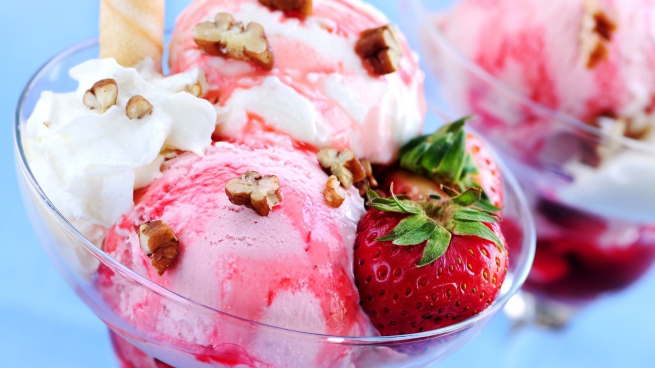 Das Strawberry Ice Cream Wallpaper 1280x720