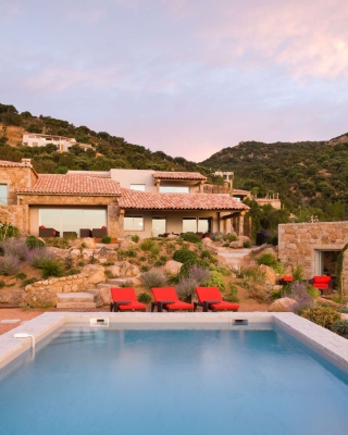 Villa Luna, Corsica, France Background for 1080x1920