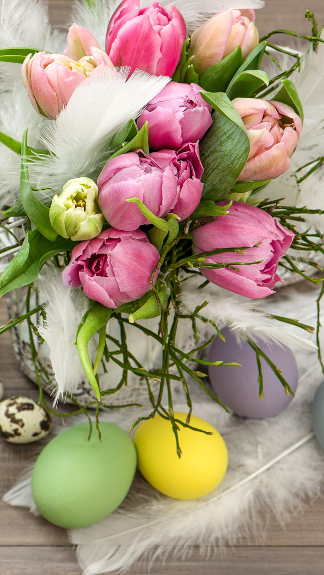 Das Tulips and Easter Eggs Wallpaper 640x1136