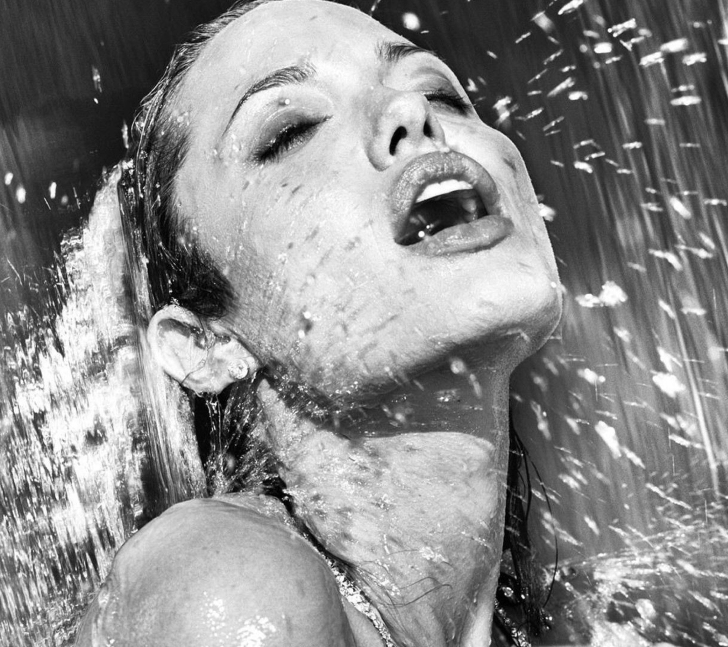 Sfondi Angelina Jolie 1440x1280