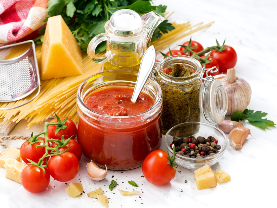 Das Lecho with tomatoes, spices and cheese Wallpaper 1152x864