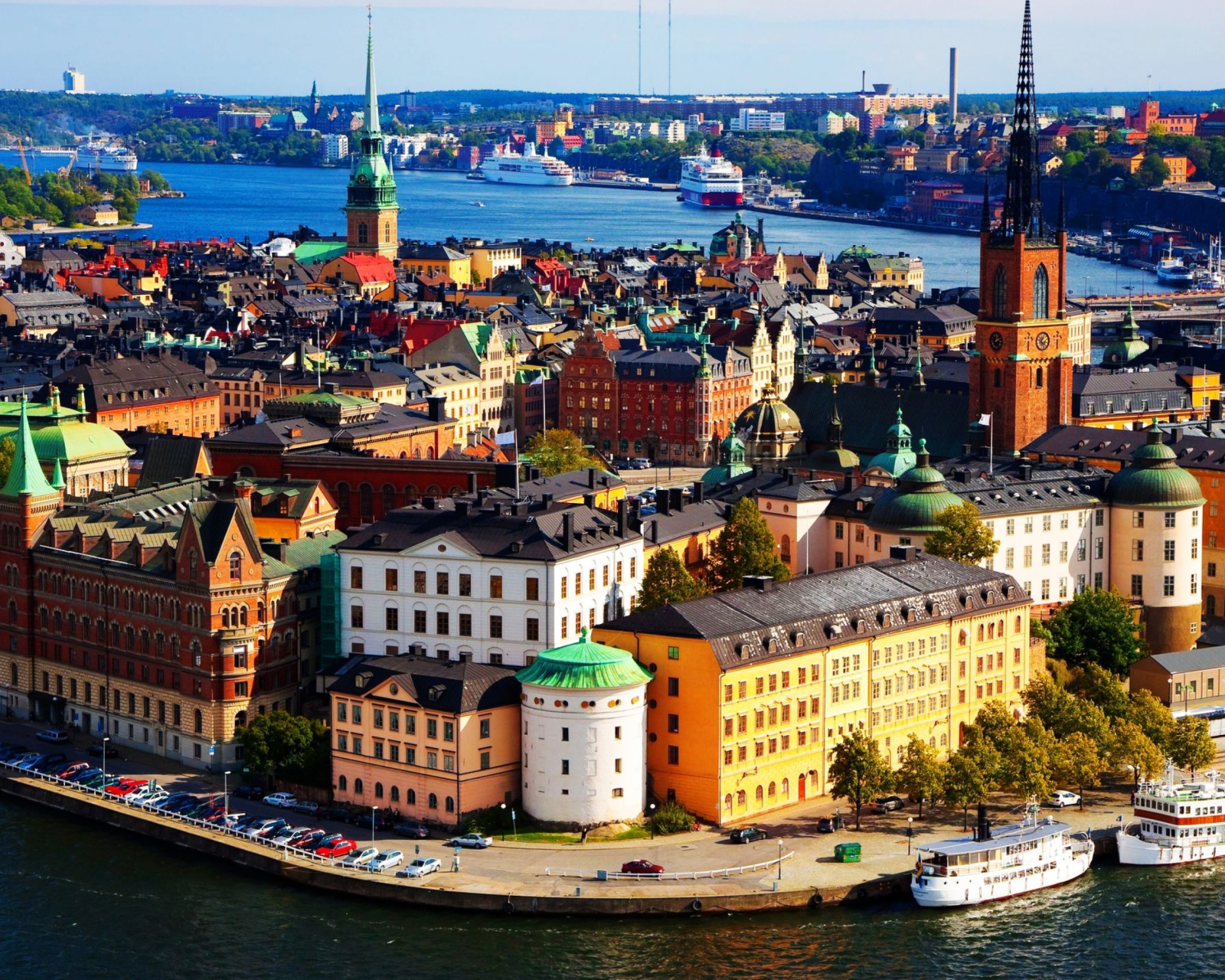 Fondo de pantalla Colorful Stockholm 1600x1280