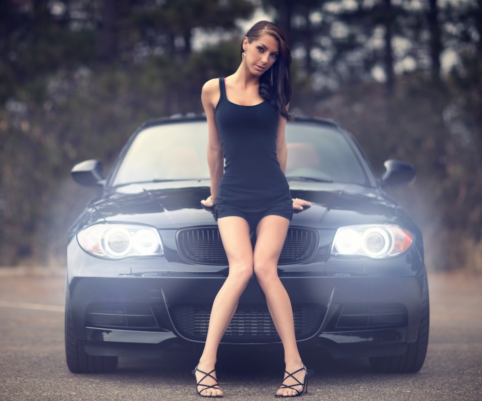 Bmw M1 Girl screenshot #1 960x800