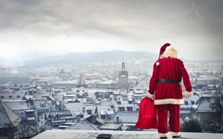 Santa Is Coming - Obrázkek zdarma pro Samsung Galaxy A