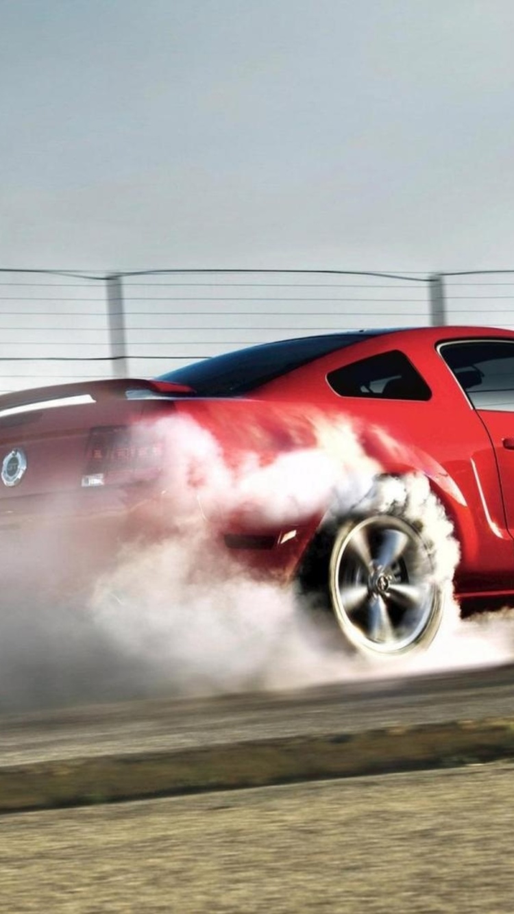 Red Mustang GT Best USA Sporcar wallpaper 750x1334