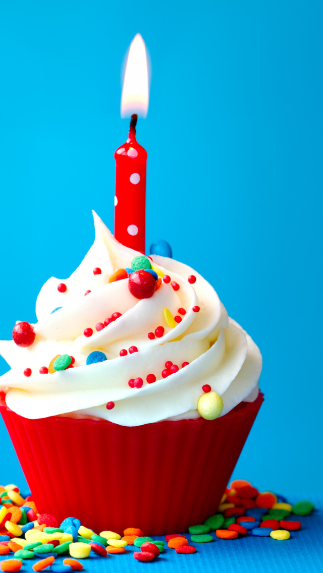 Обои Happy Birthday Cupcake 640x1136