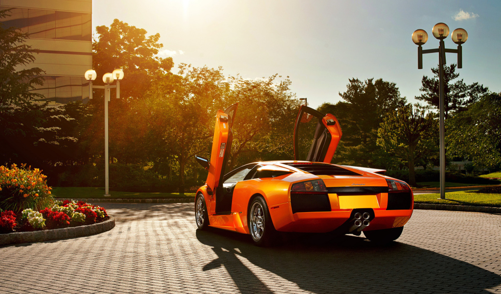 Lamborghini HD wallpaper 1024x600