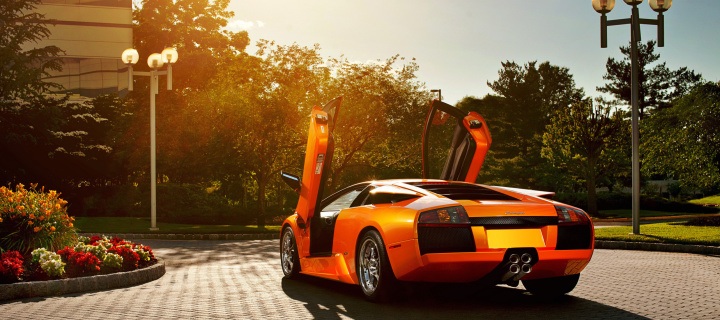 Lamborghini HD wallpaper 720x320