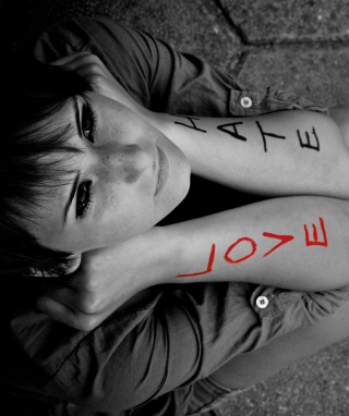 Love Hate - Obrázkek zdarma pro Nokia X2-02