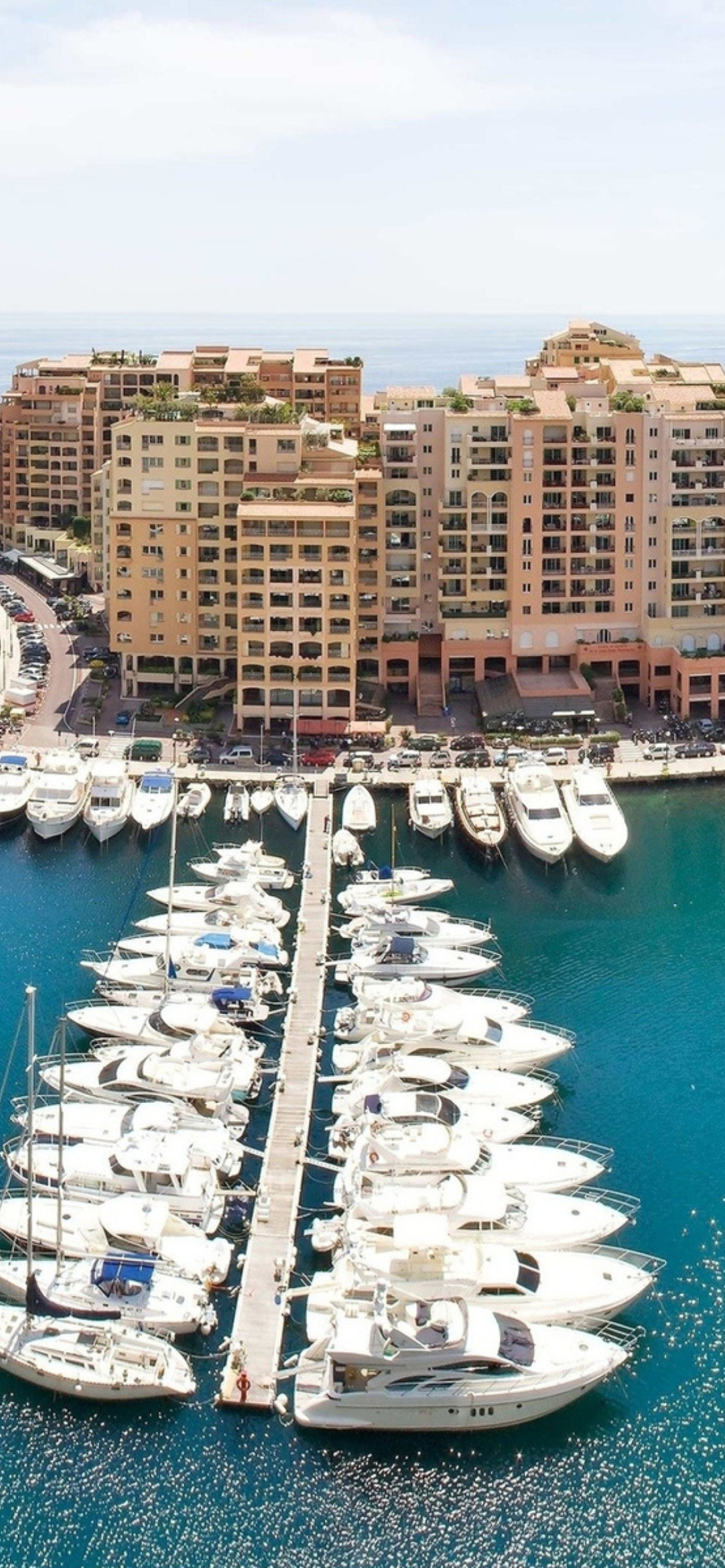 Das Posh Monaco Yachts Wallpaper 1170x2532