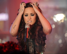 Demi Lovato screenshot #1 220x176