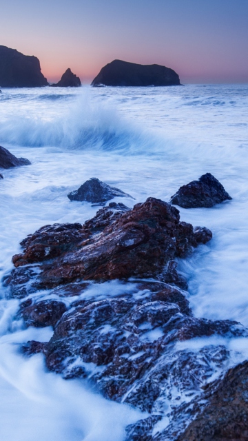 Das Stones And Waves Wallpaper 360x640