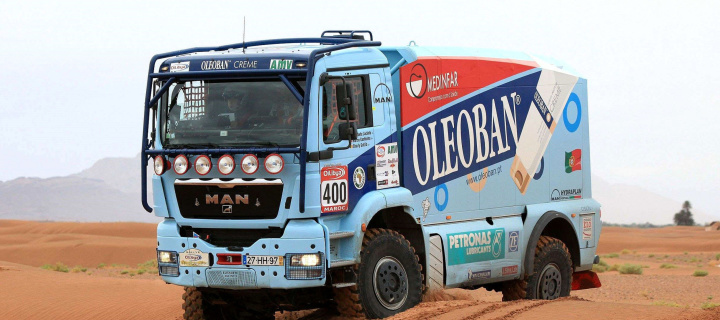 Dakar Rally Man Truck wallpaper 720x320