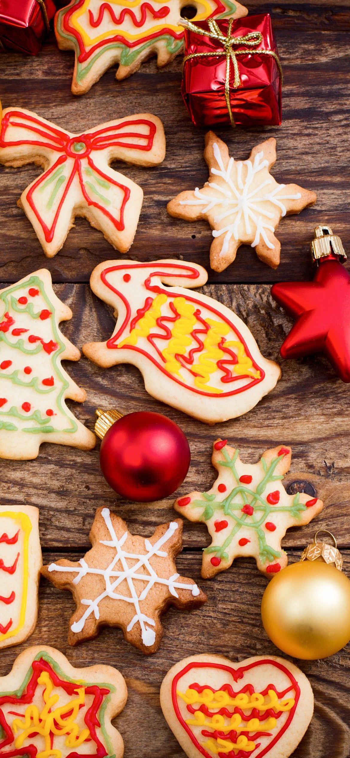 Das Christmas Decorations Cookies and Balls Wallpaper 1170x2532