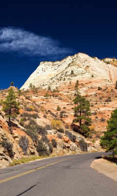 Mountains And Valleys screenshot #1 240x400