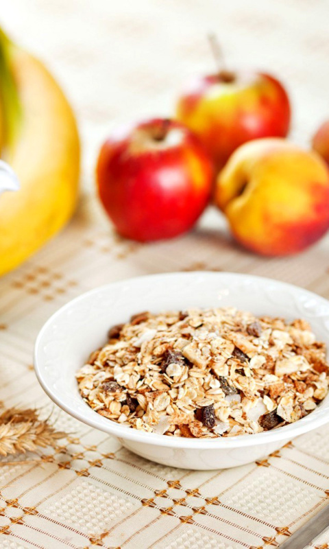 Breakfast with bananas and oatmeal wallpaper 480x800