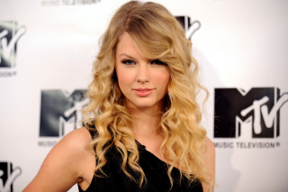 Taylor Swift on MTV - Obrázkek zdarma pro 480x400