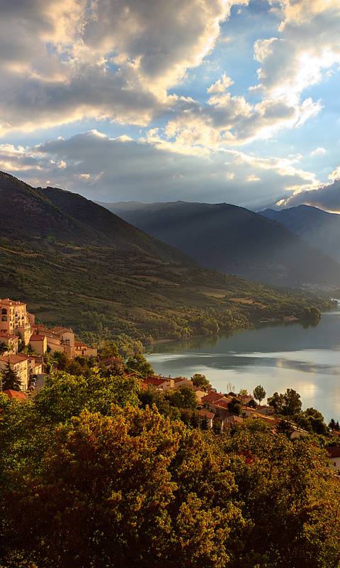 Fondo de pantalla Abruzzo National Park 480x800