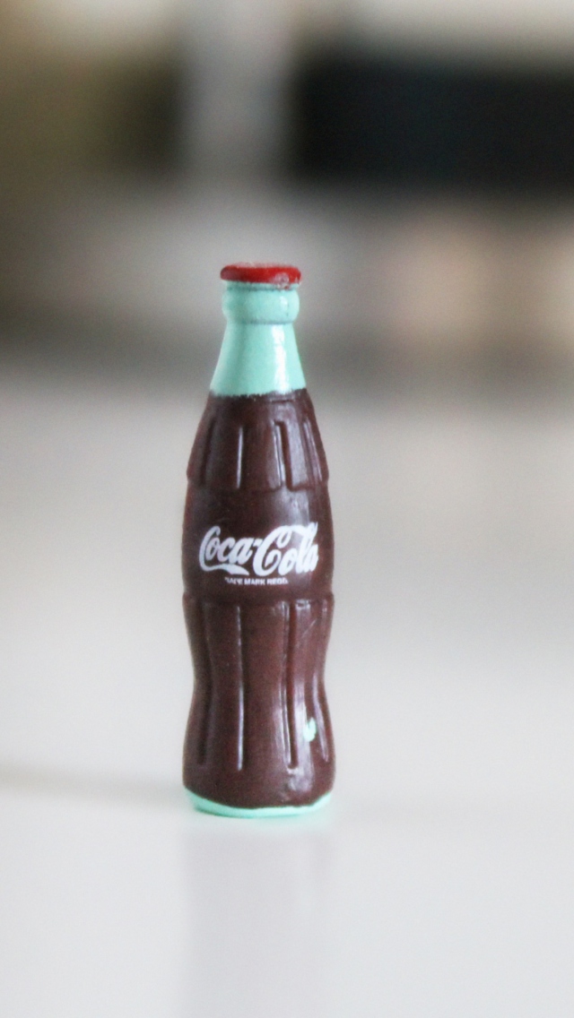 Coca-Cola screenshot #1 640x1136