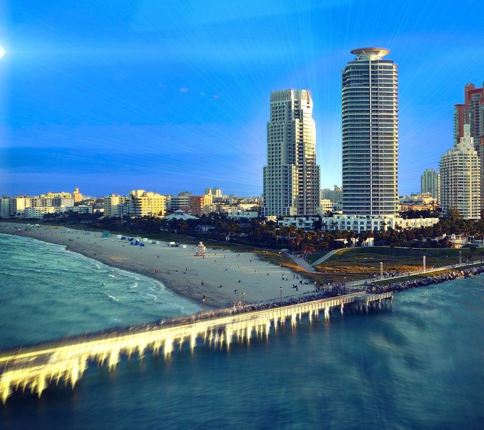 Miami Beach with Hotels wallpaper 960x854
