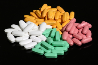 Free Four Colors Pills Picture for Android, iPhone and iPad