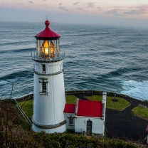 Fondo de pantalla Lighthouse at North Sea 208x208