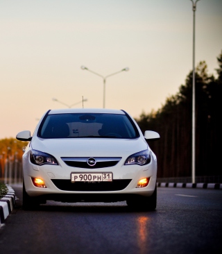 Opel sfondi gratuiti per Nokia C6