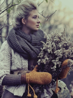 Обои Girl With Winter Flowers Bouquet 240x320