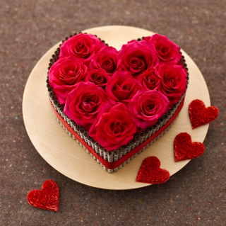 Kostenloses Red Roses Heart Wallpaper für iPad 3