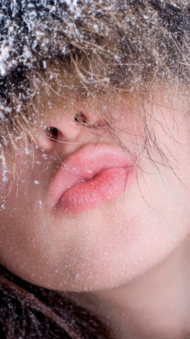Das Cold Lips Wallpaper 640x1136