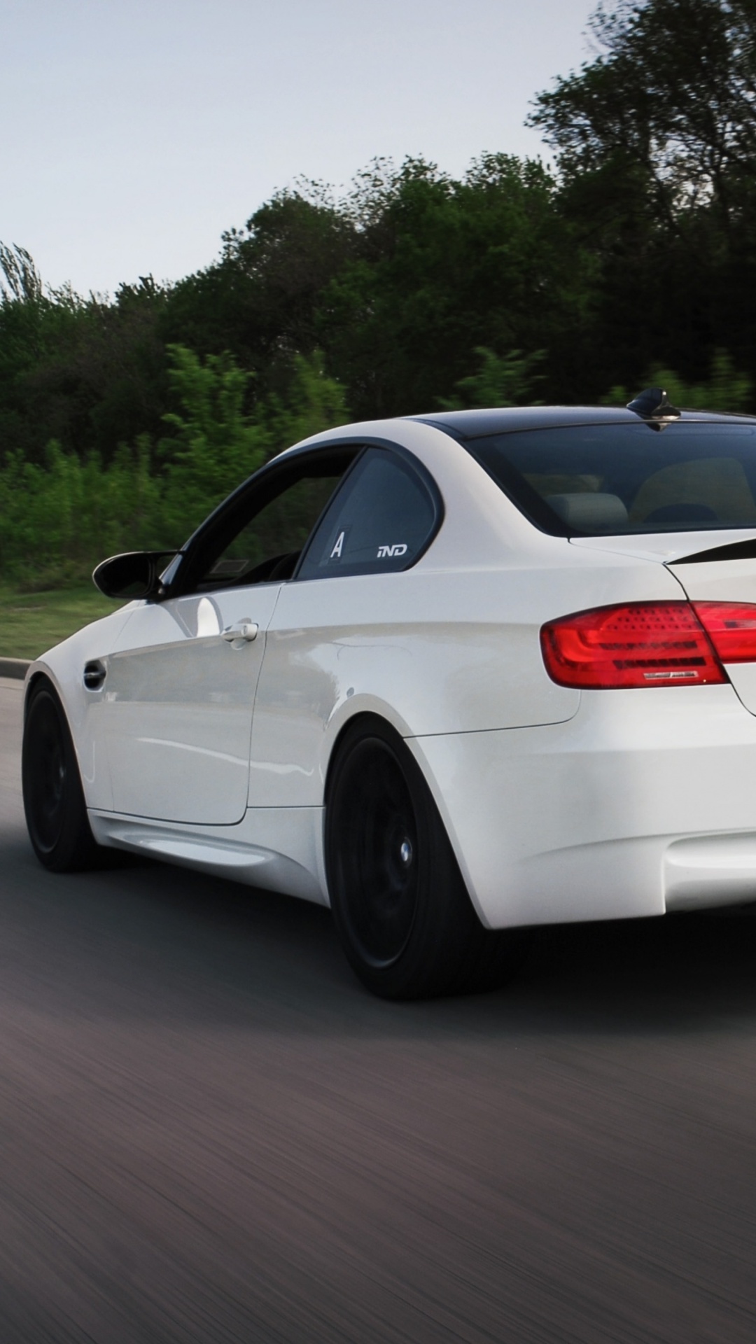 BMW M3 E92 GT2 screenshot #1 1080x1920