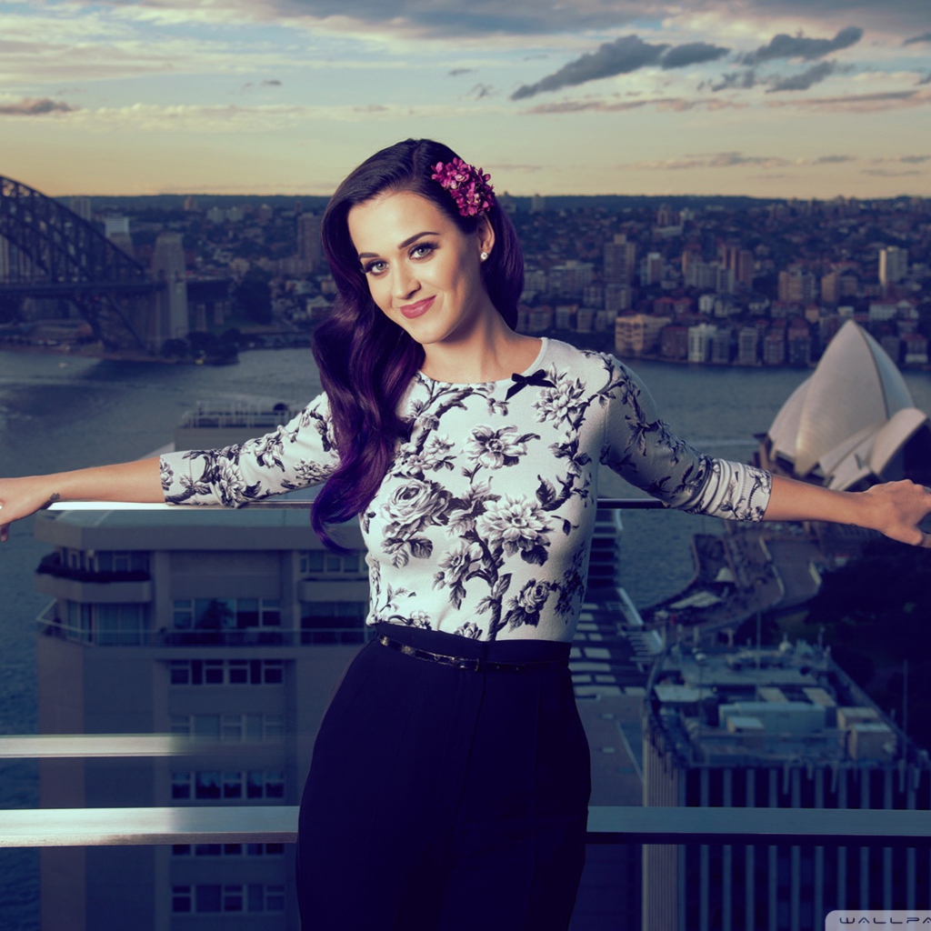Fondo de pantalla Katy Perry In Sydney 2012 1024x1024