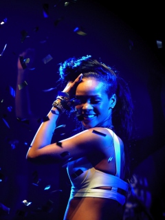 Fondo de pantalla Rihanna 240x320