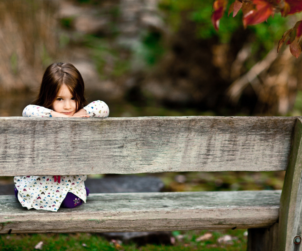 Child Sitting On Bench wallpaper 960x800