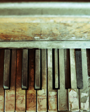 Обои Old Piano Keyboard 176x220